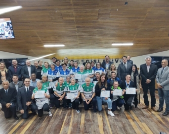 Atletas da AFPCA e da Melhor Idade são homenageados na Câmara