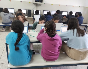 Alunos de Informática da Rede Municipal de Ensino passam por avaliação 