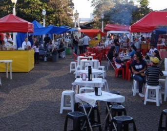 Feira da Lua terá seu retorno nesta quinta-feira, a partir das 17h