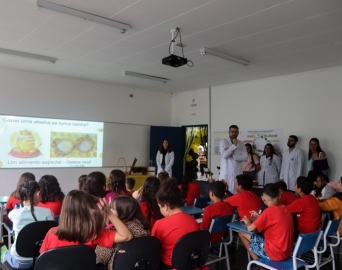 Vitrine do mel: UNEDUVALE promove a quinta edição da FAMEL