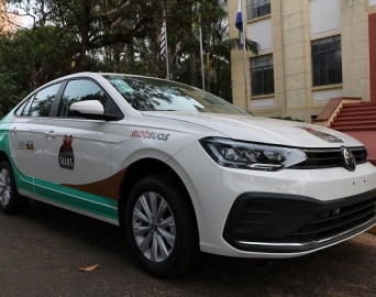 Novo veículo vai auxiliar trabalhos da Casa de Passagem de Avaré