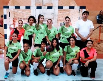 Handebol feminino vai à final da Liga Regional