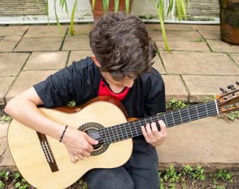 Projeto Guri abre inscrições para Cursos EaD de prática e teoria musical