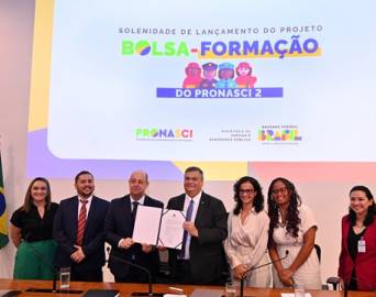 Profissionais de Segurança Pública receberão R$ 900 pelo Bolsa Formação