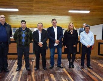 Policiais civis são homenageados na Câmara