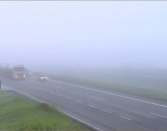 Campanha alerta motoristas sobre os cuidados ao dirigir com neblina
