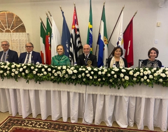 Clarice Terezinha Francisco é a nova Presidente do Rotary Club de Avaré