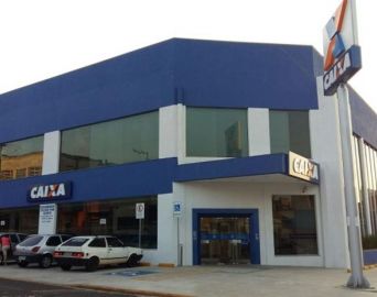 Caixa abre mais cedo a partir desta quarta