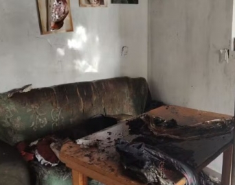 Incêndio destrói casa e deixa família desabrigada no bairro Duílio Gambini