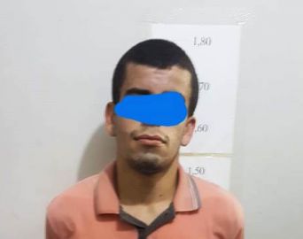 Jovem de 21 anos é preso com quase 1000 papelotes de cocaína