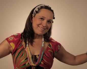 Lucila Novaes autografará CD Infantil em Avaré