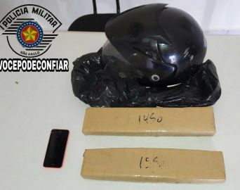 Traficante é preso em matagal com quase 3 quilos de maconha