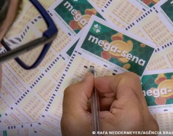 Mega-Sena sorteia nesta terça prêmio acumulado em R$ 14,5 milhões