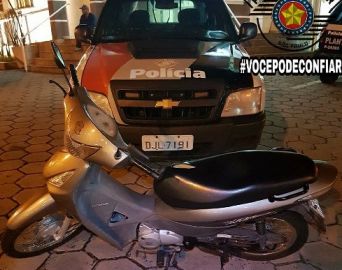 Menor é detido em flagrante por furto de motocicleta