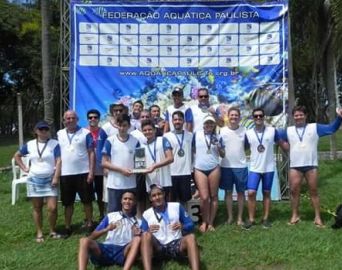 Nadadores de Avaré são vice-campeõs nas Maratonas Aquáticas