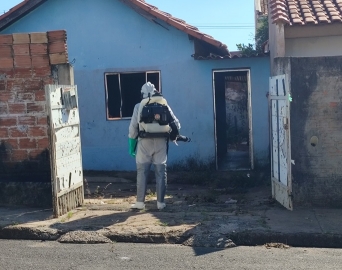 Nebulização contra a dengue é realizada com sucesso no Plimec em Avaré