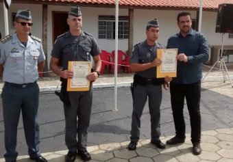 Os soldados PMs Fabrício Maisse e Ricardo Preinsack foram os homenageados pela Ocorrência de Destaque do mês de janeiro.