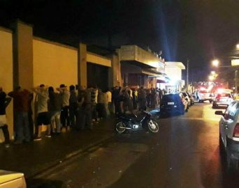 Mais de 50 pessoas são abordadas durante a Operação Bar