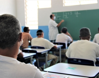 Presídios da região de Avaré têm sete detentos com menção honrosa na Obmep