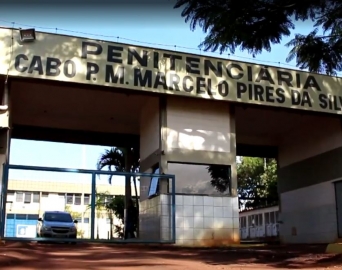 Penitenciária de Itaí abriga matadores da máfia chinesa