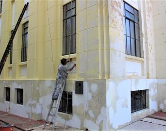 Prédio do Paço Municipal recebe nova pintura