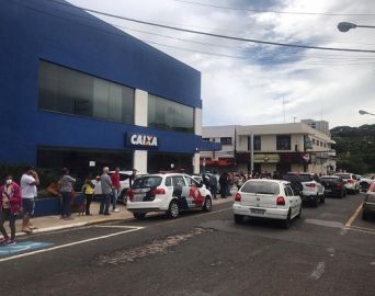 Polícia Militar reforça policiamento em bancos de Avaré