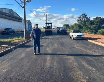 Pavimentação da segunda faixa da Avenida Cunha Bueno é concluída