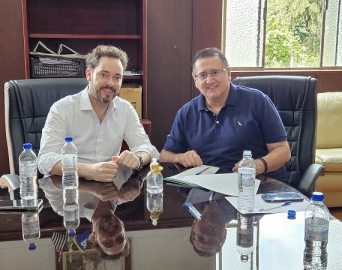 Roberto Araujo discute questões regionais com prefeito de Taquarituba