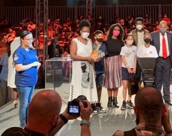 Aluno do EJA de Avaré é premiado no Festival Afrominuto 
