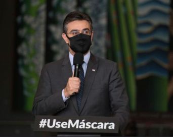Estado autoriza abertura de estabelecimentos por 8 horas na fase amarela