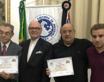 Cláudio Salomão reeleito para a vice-presidência da API