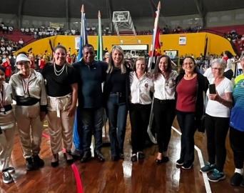 Primeira-dama prestigia abertura dos JOMI e celebra força dos idosos de Avaré