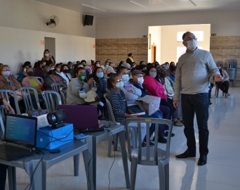 Encontro promovido pela Semads discute violência contra pessoa idosa