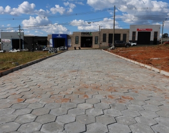 Rua ganha acesso pavimentado à Avenida Getúlio Vargas, na Vila Jardim