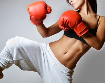 Secretaria da Mulher de Avaré promove aula gratuita de muay thai no dia 12