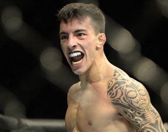 Filho de avareense é destaque no UFC