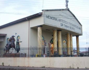 Família de Tininho Negrão doa peças ao Museu