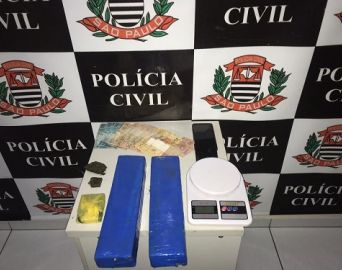 Polícia Civil prende irmãos por tráfico de drogas