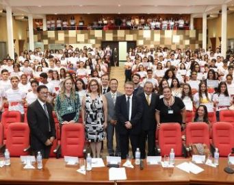 Alunos de Avaré são premiados em competição USP de Conhecimentos