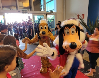 Mais de 30 mil prestigiaram a chegada do Natal no Shopping Park Botucatu