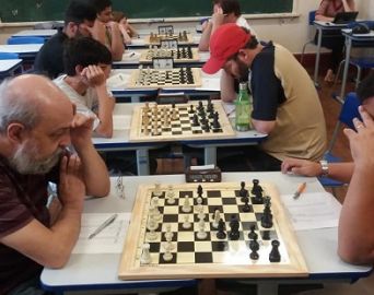 Xadrez Avareense retoma atividades e realiza a IV Amizade