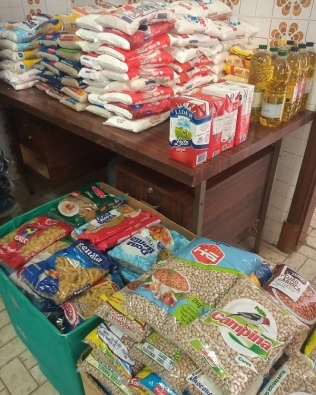 Fundo Social recebe doação de mais de 300 quilos de alimentos